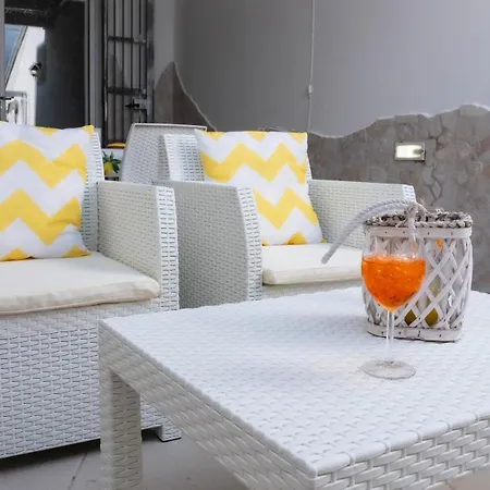 La Casa Al Mare Di Manu * Torre San Gennaro